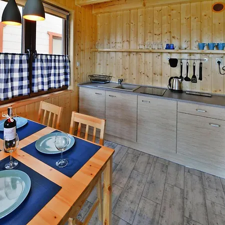 Holiday Home In Siano Ty Near The Beach, Cleaning Included 度假居 *